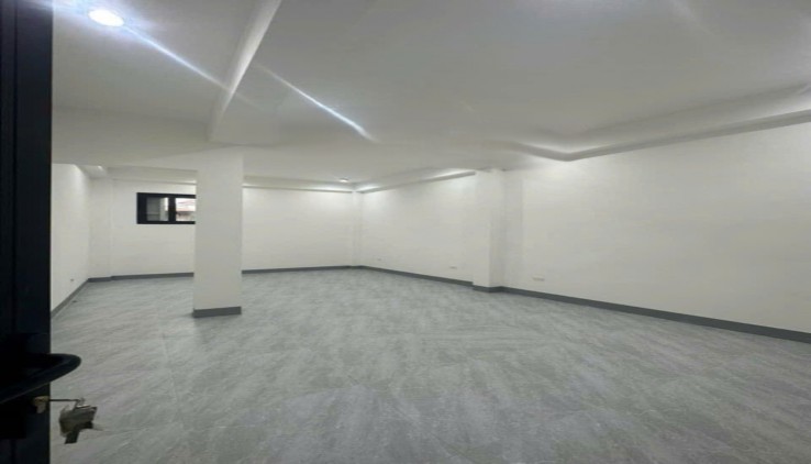 Cho thuê nhà ngõ ô tô Mai Động, Hai Bà Trưng làm căn hộ dịch vụ, 64m2, 8 phòng, 4 WC
